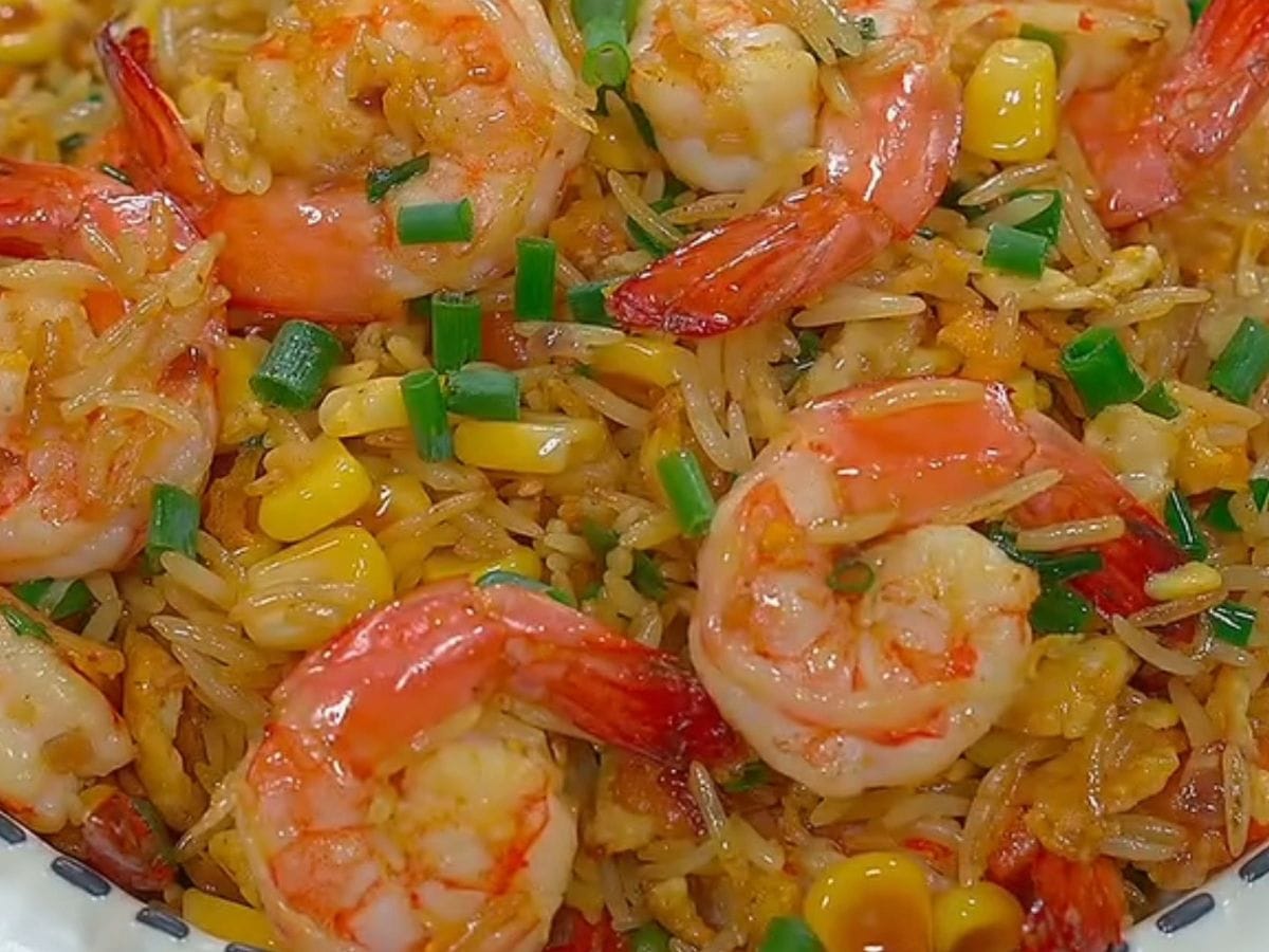 🍚 Arroz Frito com Sobras da Geladeira