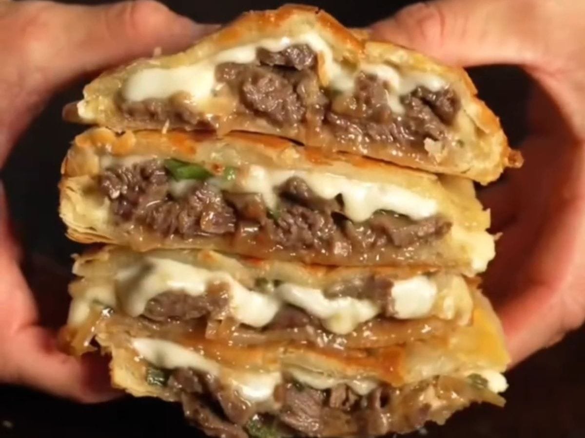 Salgado de Bulgogi o salgado coreano de massa folhada