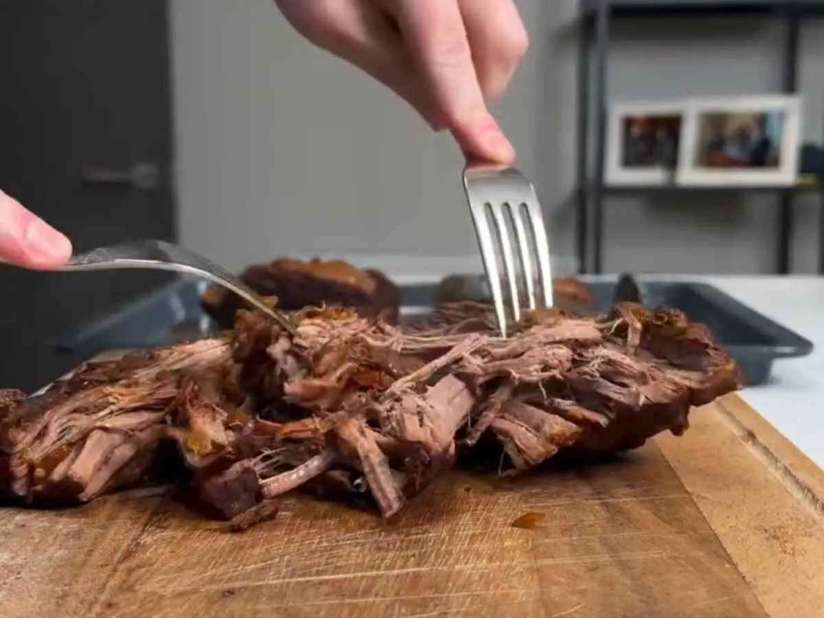 Carne de Panela Desfiada com Peito Bovino