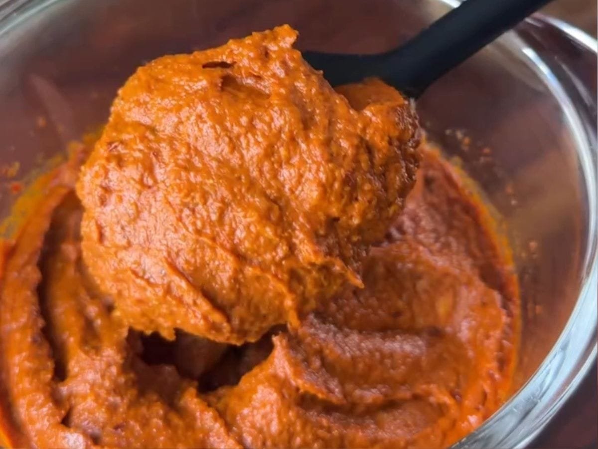 patê turco de pimentão e noses