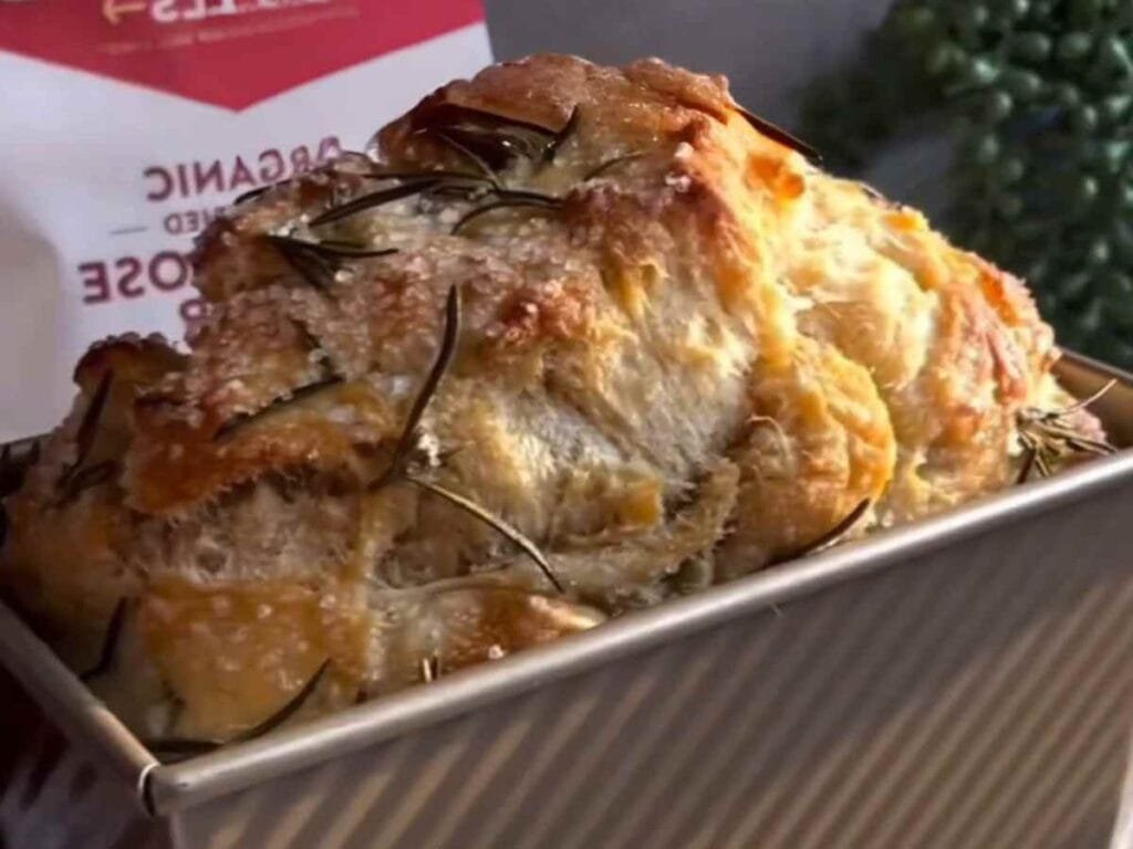 Focaccia na Forma de Pão para o Sanduíche Perfeito