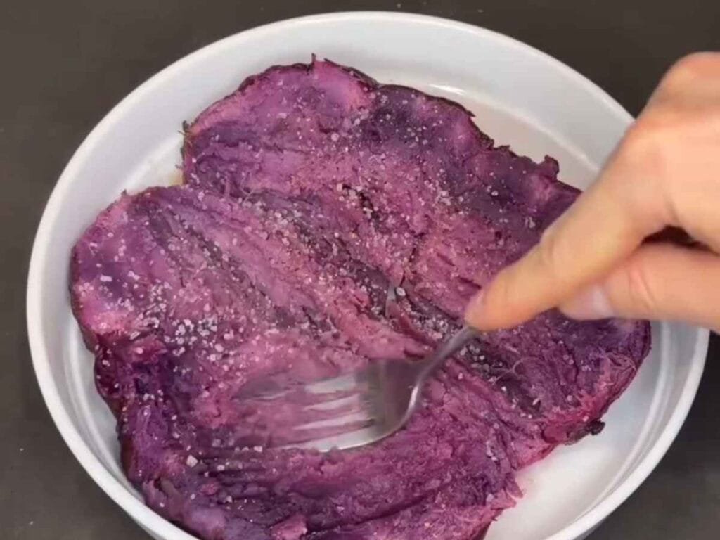 Bowl de Carne com Batata-Doce Roxa: O Pós-Treino Perfeito