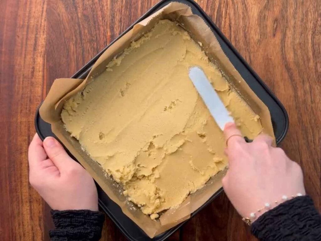 🍫 Barrinhas de Caramelo de Milionário (a receita da Rainha) Barrinhas de Caramelo de Milionário (a receita da Rainha)